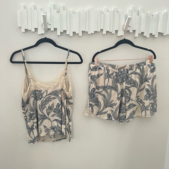 SOMA | Matching blue floral cami & short set. - Picture 2 of 8